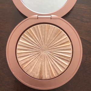 Estee lauder heat wave 01